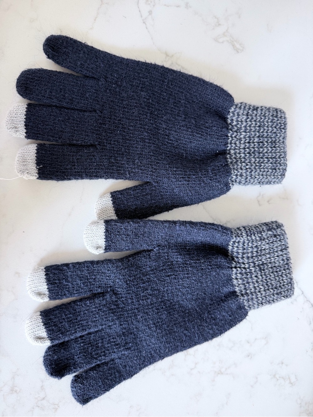 Navy Touchscreen Knit Gloves with white Tips